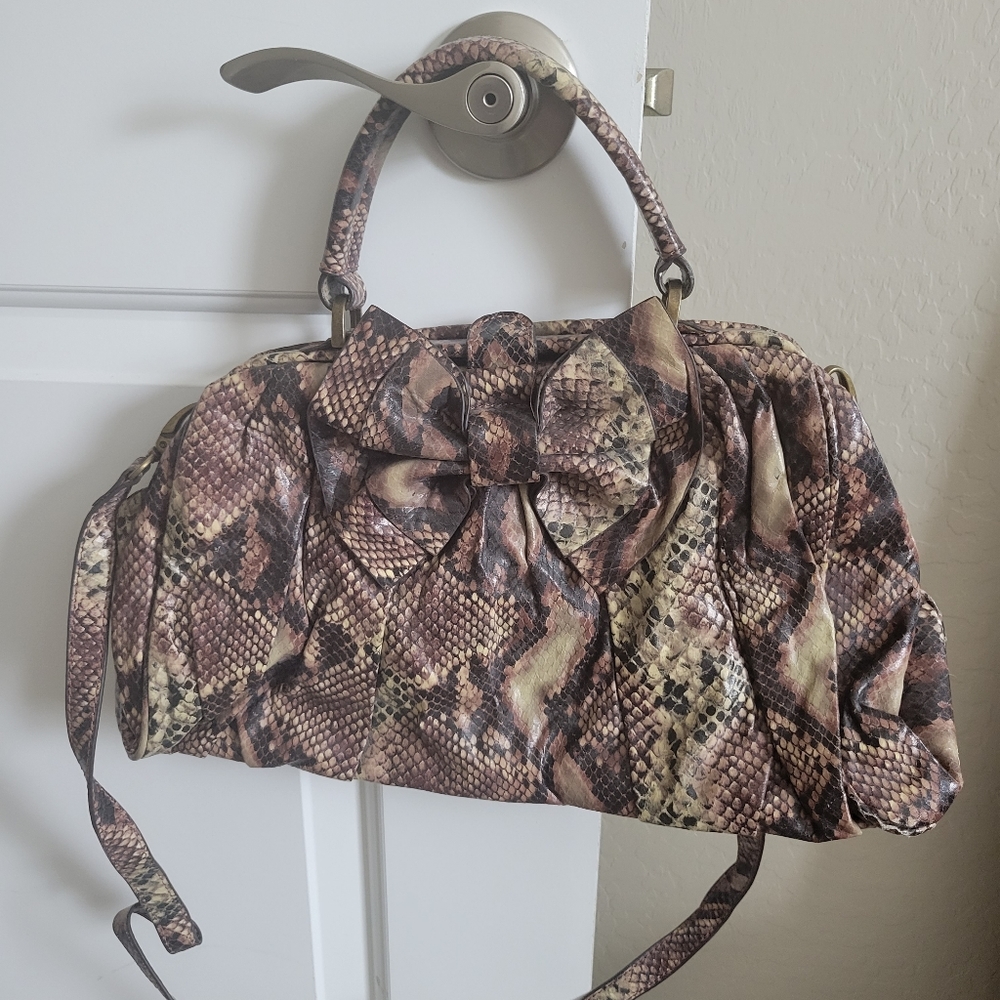 Jessica Simpson purse